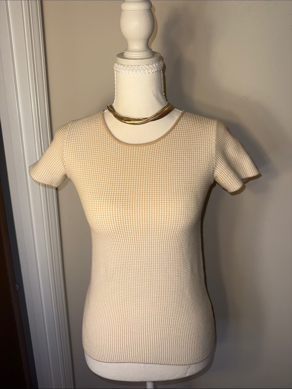 Armani Collezioni Cream Short-Sleeve Textured Knit Top